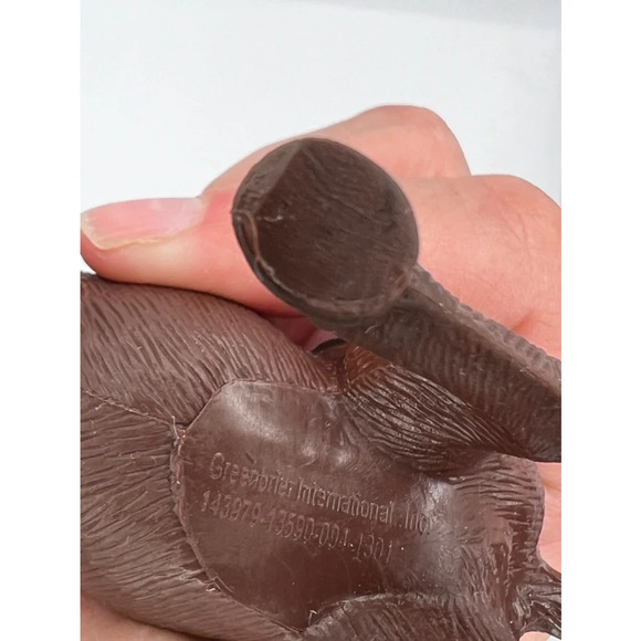 Greenbrier International Horse Figure Brown - Picture 5 of 7